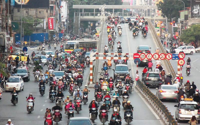 سلطه‌ی موتوری‌ها در پایتخت کامبوج - آیا شانس وجود دارد