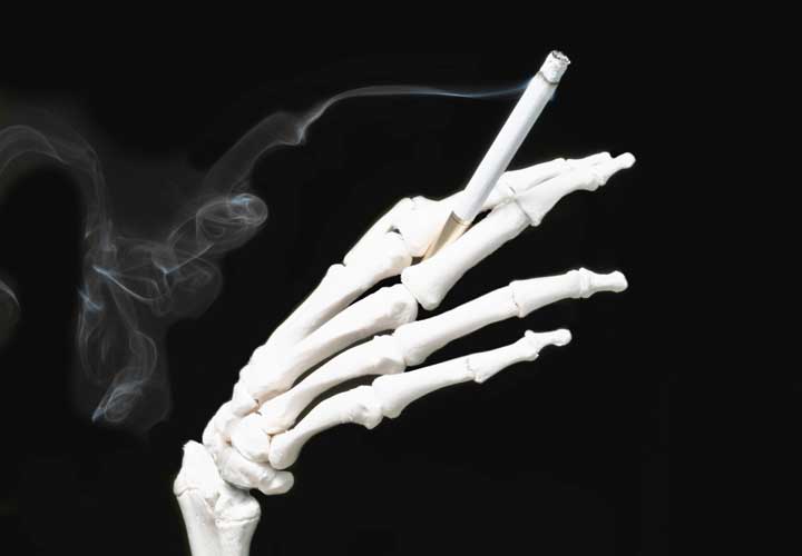 پیشگیری از پوکی استخوان با ترک سیگار