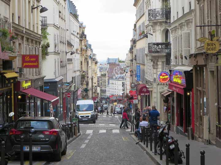 Rue-des-Martyrs.jpg