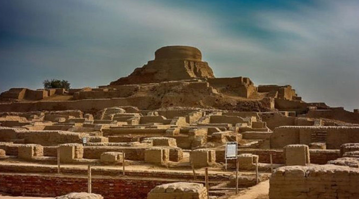 Civilization of the Indus Valley; The oldest civilization in the world