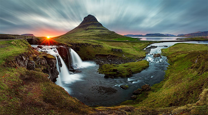 کوه زیبای کرکجوفل در ایسلند